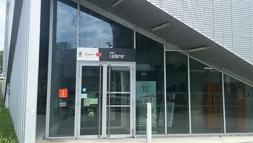 Bâtiment UCBL sur le campus de l'Université